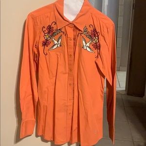Ariat pearl snap embroidered shirt